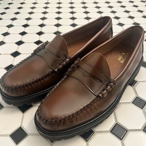 G.H. Bass & Co. Brown Leather Loafers Weejun
